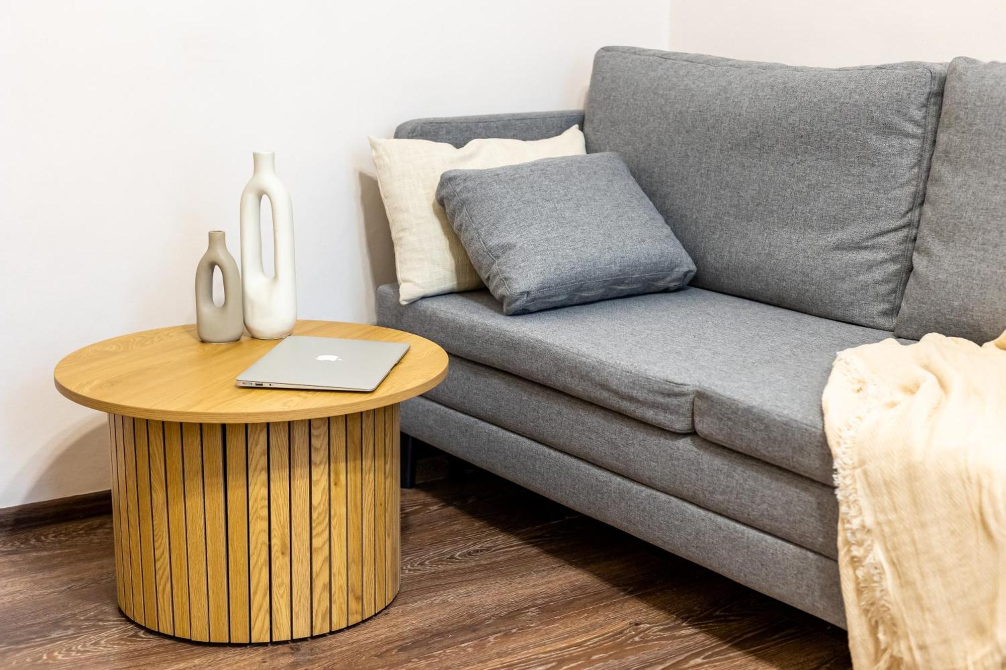 Avangard LChin*M Apartment Lviv Bagian luar foto